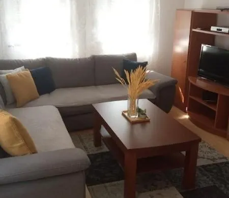 Old Town 3 Bedroom With Garage And Terrace Appartement *