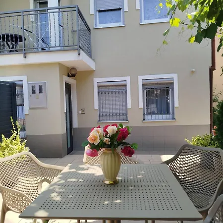 Old Town 3 Bedroom With Garage And Terrace Sarajevo