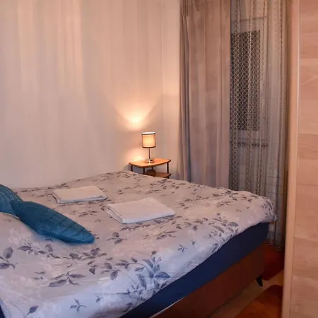 Old Town 3 Bedroom With Garage And Terrace Sarajevo